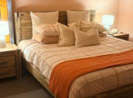 Rustic on 13th, Hotel in Gawler