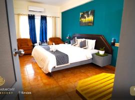 Grand Harmony Beach Resort, מלון בקובאלאם