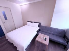 逢甲 忘時輕旅, hotel v destinaci Tchaj-čung