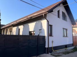 Casa Boitor – hotel w mieście Jidvei