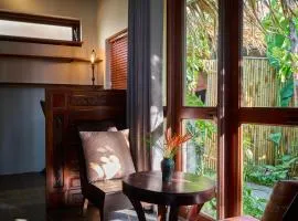Anicca Riverside Cottage