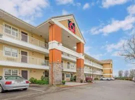 Studio 6 Suites Sacramento Northgate CA