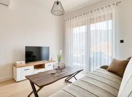 Boka Gardens Sea View Apartment 3 by MN Property