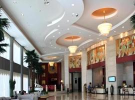 Dunhuang Grand Soluxe Hotel, hotel v destinaci Tun-chuang