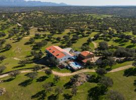Casa rural Obejuelo - Balcón de Los Pedroches: Villanueva de Córdoba şehrinde bir otel