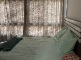 غرفة بنات