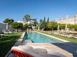 Villani Lubelli Apartments: Cannole'de bir otel