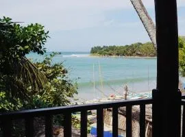 Gecko Beachfront Rooms