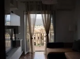 Da DOMITILLA in centro storico con panorama