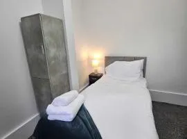 Edinburgh City Hotel