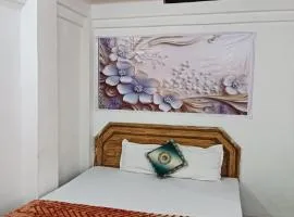 Comfi Stay Hotel Bhopal