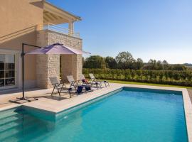 Villa Jeanette by ILC -Istria Luxury Collection โรงแรมในบระทอนิกลา
