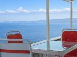 Nireos Coast Evia - Panoramic Seaview Gem