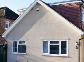 46DW Dreams Unlimited Contractor Home in Ashford