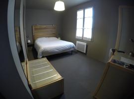 La Chaumiere, hotel v destinaci Ambert