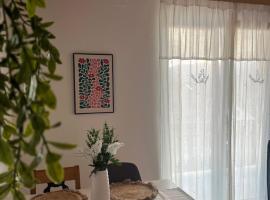 Flo's Ferienwohnungen, hotel v destinácii Zeil