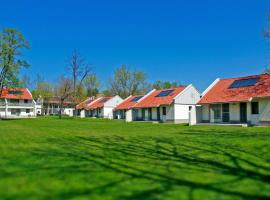 Termál Kemping Apartmanok és Bungalók, hotel u Herkaniju