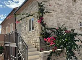 Apartman Bugenvila Postira Brač