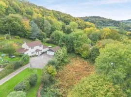 4 Bed in Symonds Yat oc-p33521