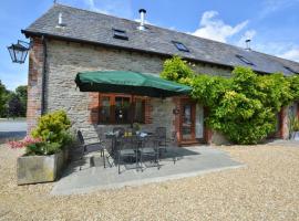 4 Bed in Sherborne oc-folow, Hotel in Long Burton