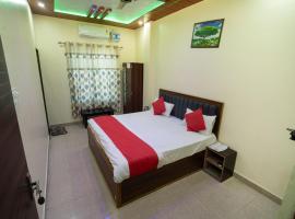 Hotel Bhardwaj Darbar, hotell sihtkohas Rāmnagar