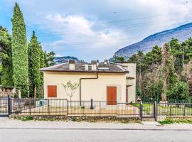 Apartment Le Busatte by Interhome, hotel a Nago-Torbole