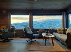 Accessible Cabin With Views By Lake Bergevann, hotel di Brekka