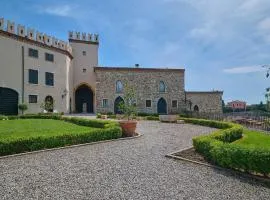 Apartment Al Castello - Elegante Residenz mit Schwimmbad by Interhome