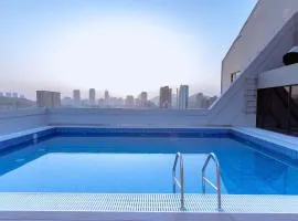 Zhuhai Xumeishan Hotel (Seaside Swimming Area, Love Post Office Branch)