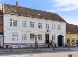 Apotekergaarden, hotel sa Stege