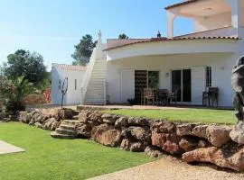 Holiday Home Casa Vale Vinagre- schöne Villa in der Natur by Interhome