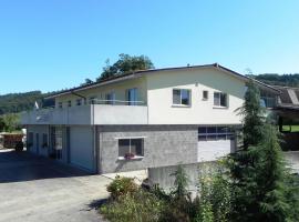 Apartment zum Frohsinn by Interhome, hotel a Eschenz