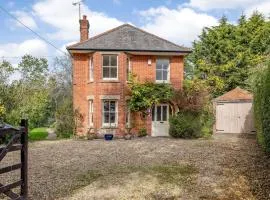5 Bed in Fordingbridge oc-nfl35