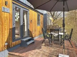 Holiday Home Tiny Haus See-Koje by Interhome