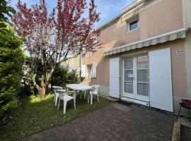 Maison à Dolus-d'Oléron, proche plage, parking - FR-1-246A-333, hotel i Dolus-d'Oléron
