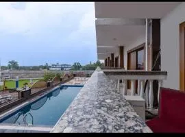 Hotel Lotus Paradise