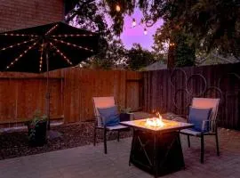 The Zin Retreat 4-Min Walk to Downtown Wine, Beer, Shops, and MORE!