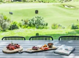 Signature Green at Magenta