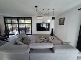 Haut de villa vue Sainte Victoire