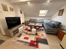 Cosy Apartment Cetinje, готель у місті Meterizi