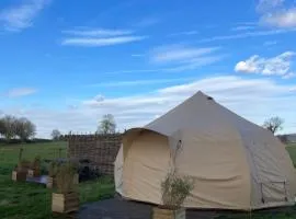 Nine Acres, Hot Tub, peaceful