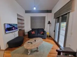 Diana's Cozy 29 Apartment