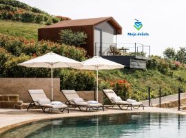Wine Paradise - Glamping resort: Marezige şehrinde bir otel