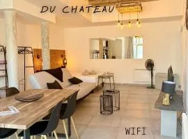 Loft avec terrasse au pied du château