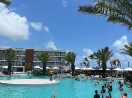 Flat quarto piscina Resort Porto 2 Life GAV