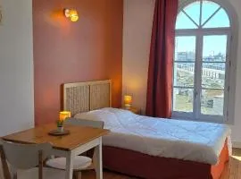 Le Petit Quai Studio 2 site historique Chinon