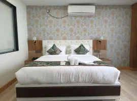 Jain Hotel & Resort - Swimming Pool & Spa with Free Parking - Near Tashi ViewPoint