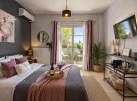 Ilios Place Corfu-Near Old Town & Beaches