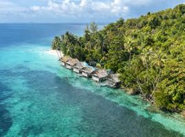 Tamaku homestay privat island, hotel i Minyaifuin