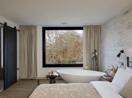 Raynes Park में, होटल Lux 4 Bed Home Wood Views & Garden Near Wimbledon
